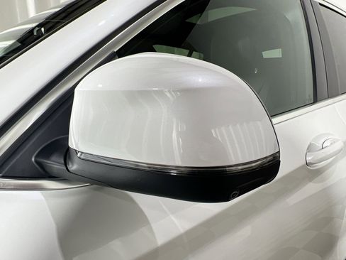 Used 2024 BMW X4 xDrive30i image 14