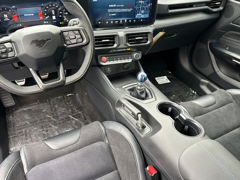 New 2025 Ford Mustang Dark Horse image 13