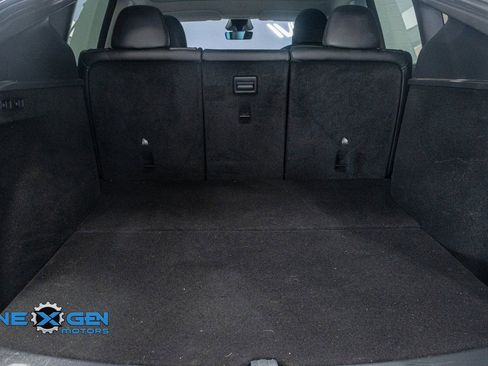 Used 2023 Tesla Model Y Performance image 45