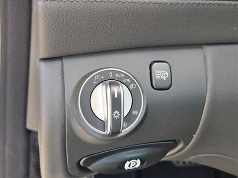 Used 2011 Mercedes-Benz SL 63 AMG image 13