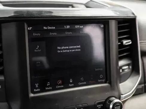 Used 2019 RAM 2500 Laramie w/ Black Appearance Package AWD/4WD image 28