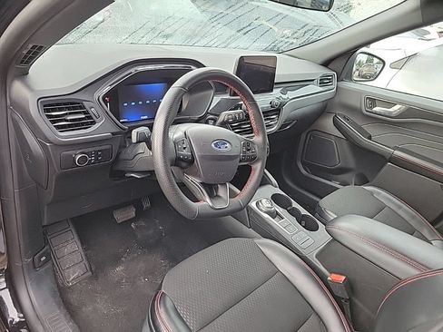 Used 2025 Ford Escape ST-Line FWD image 7