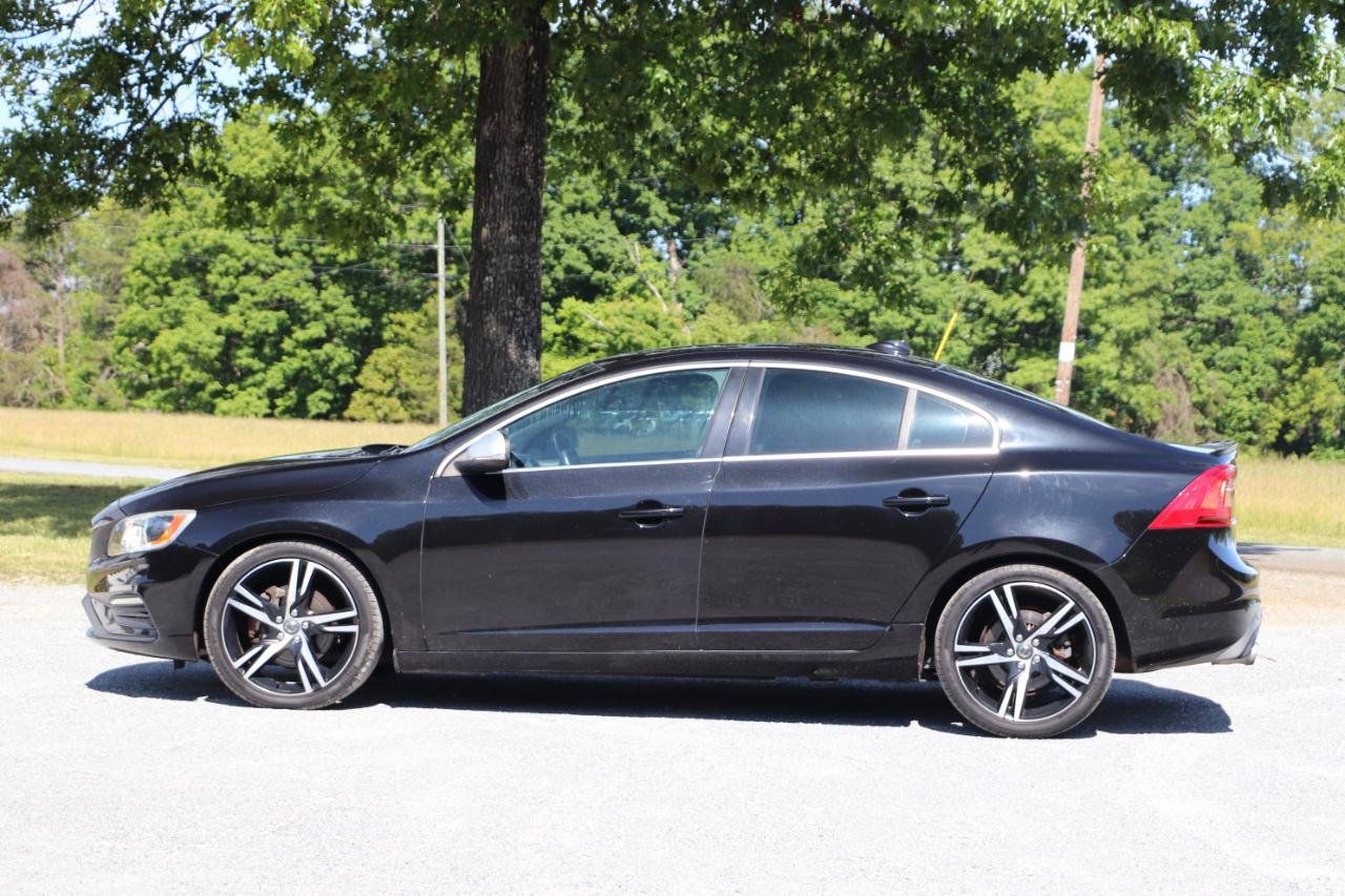 Used 2017 Volvo S60 T6 R-Design Platinum w/ Climate Package AWD/4WD image 44