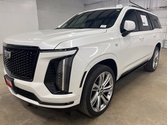 Used 2025 Cadillac Escalade Sport Platinum AWD/4WD image 5