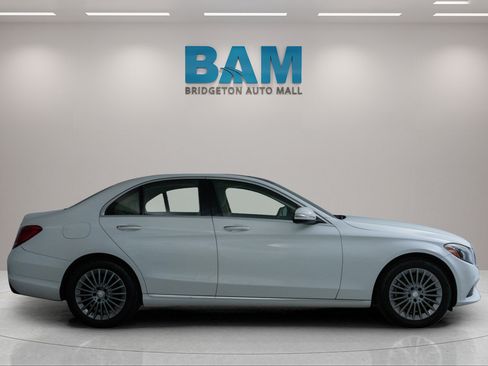 Used 2015 Mercedes-Benz C 300 4MATIC Sedan image 8