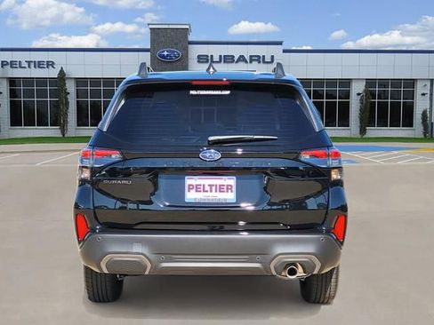 Used 2025 Subaru Forester Limited AWD/4WD image 4