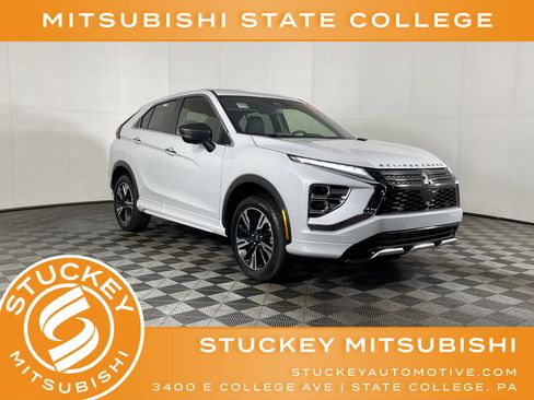 Used 2024 Mitsubishi Eclipse Cross SEL image 1