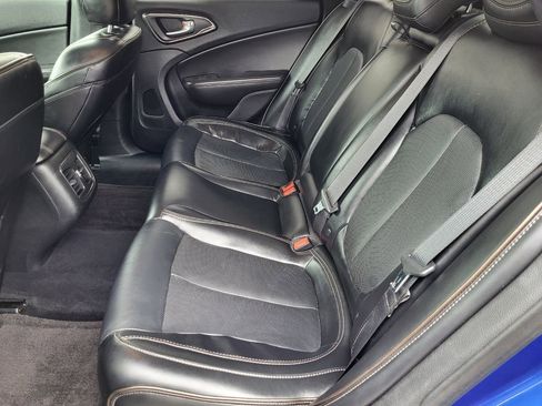 Used 2015 Chrysler 200 C w/ Navigation & Sound Group I image 16