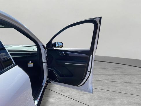 Used 2026 Buick Enclave Sport Touring w/ Power Package image 24