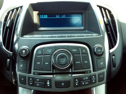 Used 2011 Buick LaCrosse CXL FWD image 15