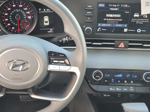 Certified 2023 Hyundai Elantra SEL w/ Cargo Package FWD image 15