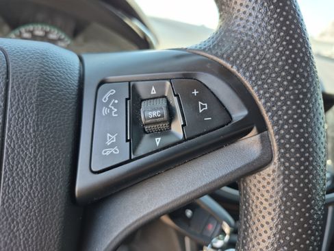 Used 2020 Chevrolet Trax LS w/ Tint and Cruise Package FWD image 27