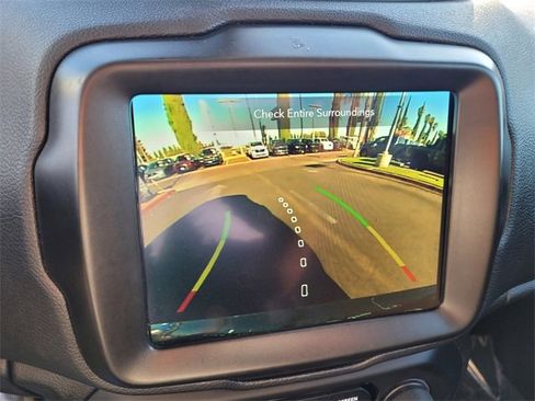 Used 2023 Jeep Renegade Latitude w/ Sun/Sound Group image 19