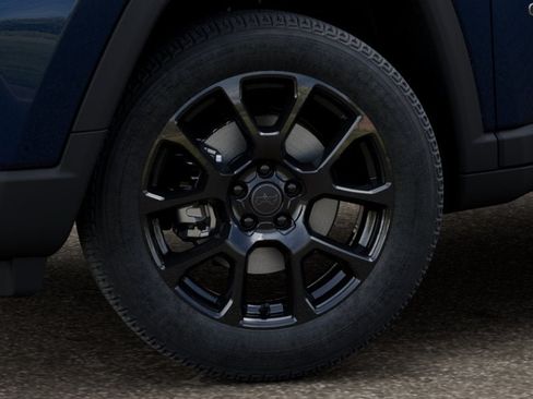 New 2026 Jeep Compass Latitude AWD/4WD image 13