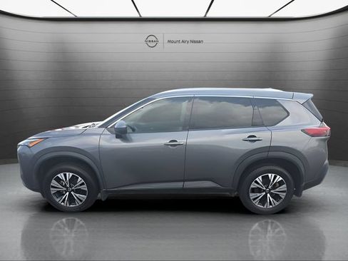 Used 2021 Nissan Rogue SV w/ Premium Package FWD image 7