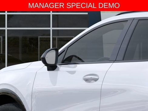 Used 2026 Buick Envision Sport Touring AWD/4WD image 12