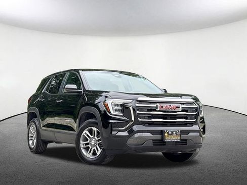 Certified 2025 GMC Terrain Elevation AWD/4WD image 2