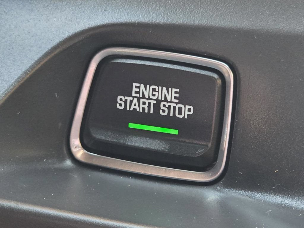 Used 2023 Chevrolet Camaro LT RWD image 16