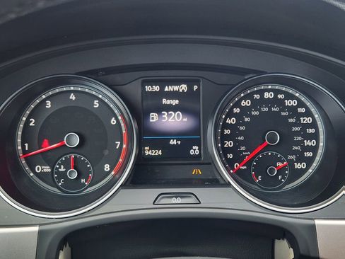 Used 2018 Volkswagen Atlas SE image 10