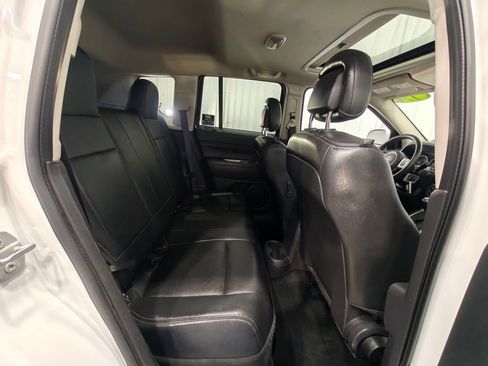 Used 2017 Jeep Compass High Altitude AWD/4WD image 20