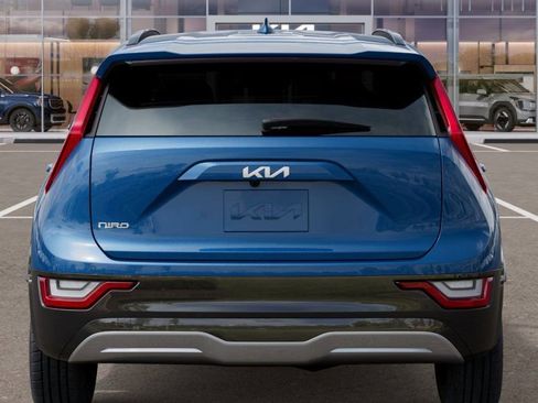 New 2026 Kia Niro Wave w/ Wave Preserve Package FWD image 13