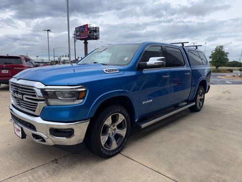 Used 2022 RAM 1500 Laramie AWD/4WD image 5
