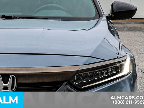 Used 2021 Honda Accord Sport image 15