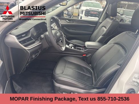 Used 2022 Jeep Grand Cherokee Limited 4xe w/ MOPAR Finishing Package image 20