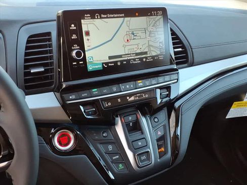 New 2026 Honda Odyssey Touring image 16