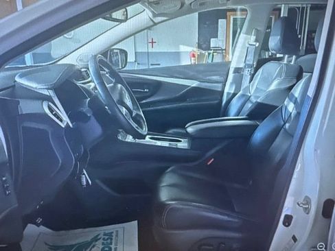 Used 2018 Nissan Murano SL w/ Midnight Edition Package FWD image 5