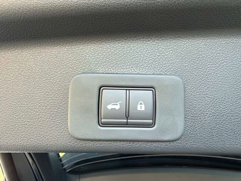 New 2026 Nissan Murano SV AWD/4WD image 19