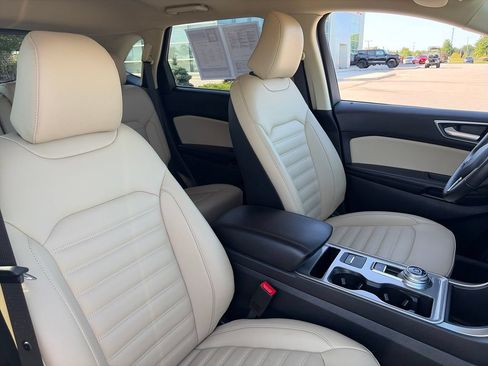 Used 2023 Ford Edge SEL w/ Convenience Package AWD/4WD image 12