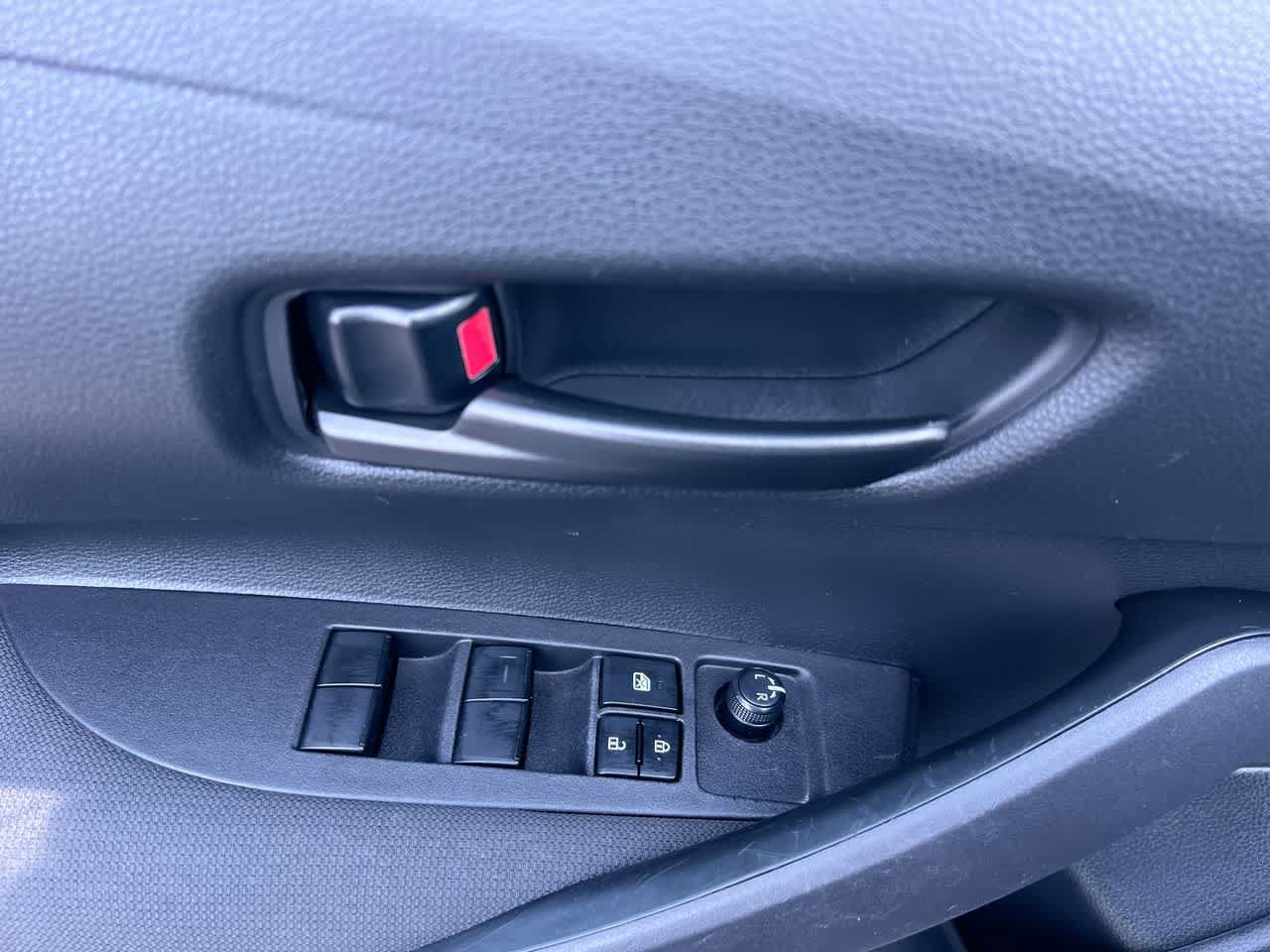 Used 2024 Toyota Corolla LE FWD image 13