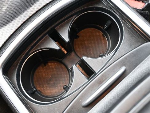 Used 2018 Dodge Charger R/T image 33