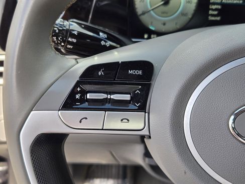 Used 2021 Hyundai Elantra SEL w/ Convenience Package image 17