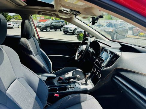 Used 2020 Subaru Crosstrek 2.0i Premium w/ Moonroof Package 2 image 18