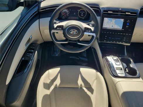 Used 2024 Hyundai Tucson Limited image 11