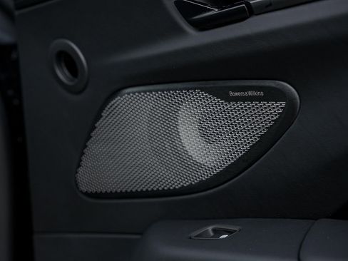 New 2026 Aston Martin V8 Vantage Roadster image 38