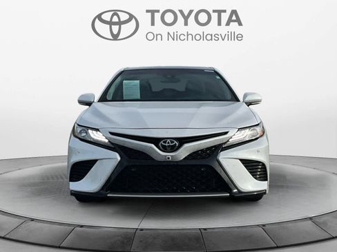 Used 2018 Toyota Camry XSE w/ Audio Package FWD image 9