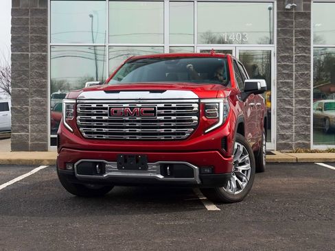Used 2023 GMC Sierra 1500 Denali w/ Denali Reserve Package AWD/4WD image 6
