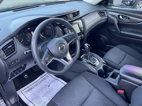 Used 2018 Nissan Rogue S AWD/4WD image 6