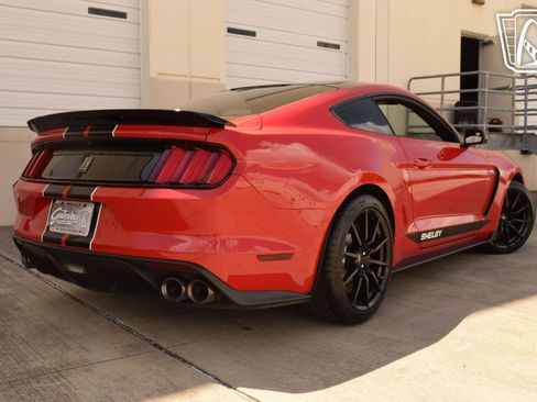 Used 2017 Ford Mustang Shelby GT350 image 28