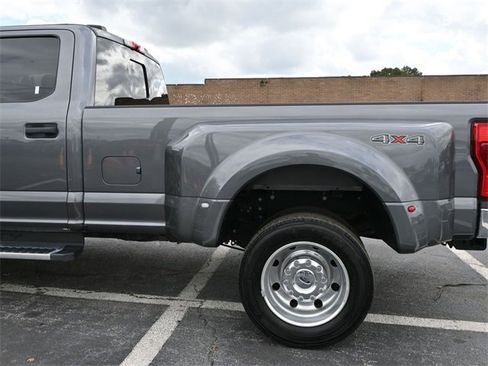 Used 2022 Ford F450 XL w/ STX Appearance Package image 16