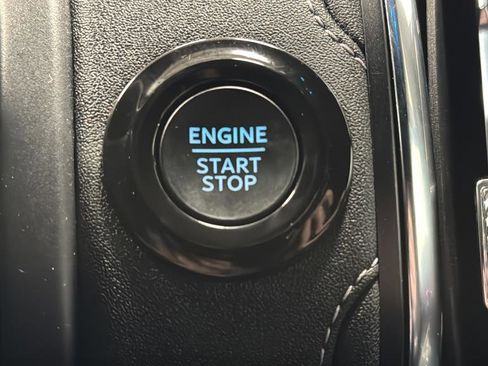 Used 2025 Ford Expedition Platinum w/ Stealth Appearance Package image 34