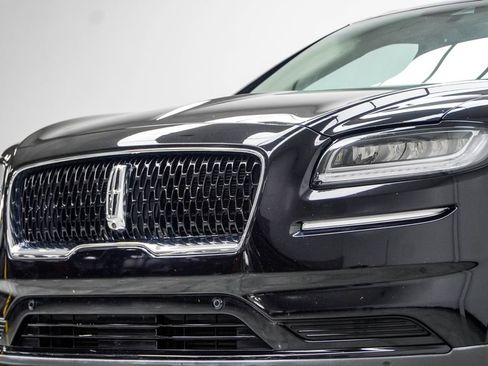 Used 2022 Lincoln Nautilus Reserve w/ Equipment Group 201A AWD/4WD image 2