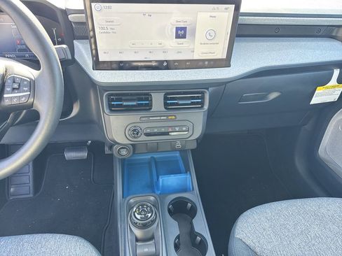 New 2025 Ford Maverick XLT w/ Equipment Group 302A image 27