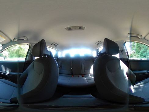 Used 2025 Kia K4 FWD image 41