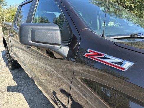 Used 2020 Chevrolet Silverado 1500 Custom Trail Boss w/ Custom Convenience Package image 11