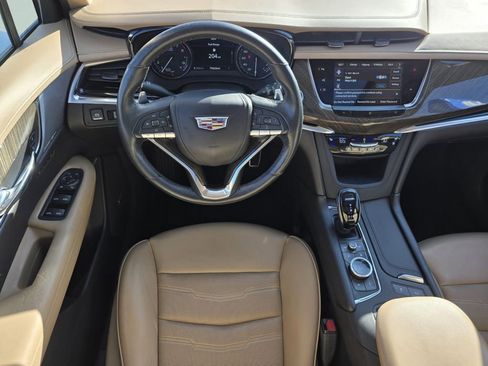 Used 2021 Cadillac XT6 Sport w/ Platinum Package image 26