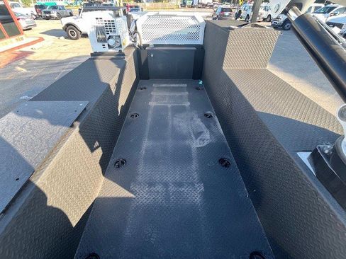 New 2024 Ford F550 2WD Regular Cab Super Duty image 15